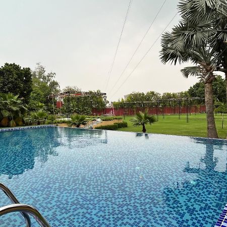 The Lalita Grand Mathura- Vrindavan Exterior photo