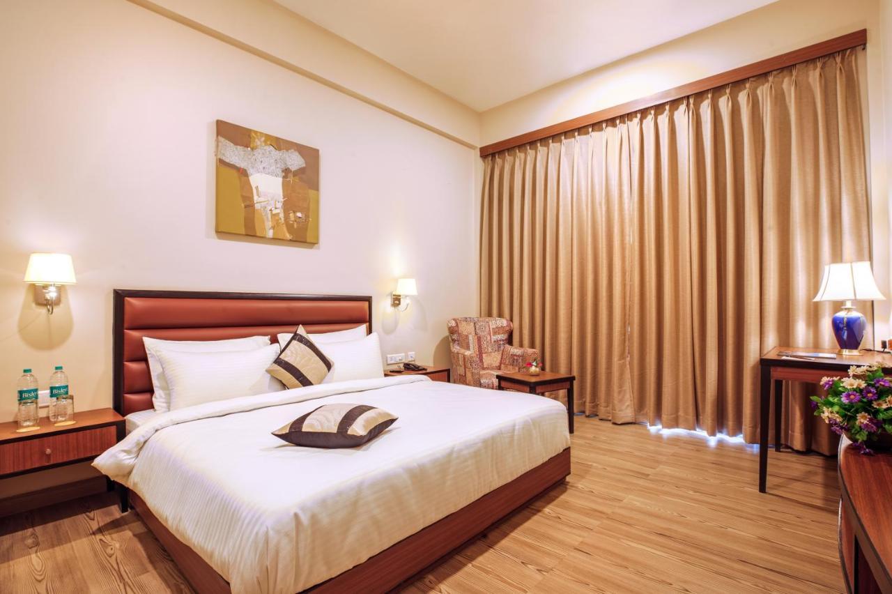 The Lalita Grand Mathura- Vrindavan Exterior photo