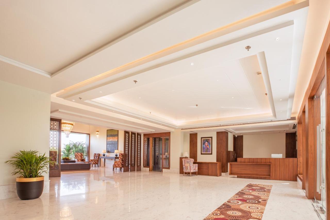 The Lalita Grand Mathura- Vrindavan Exterior photo
