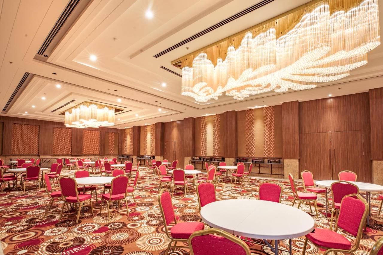 The Lalita Grand Mathura- Vrindavan Exterior photo