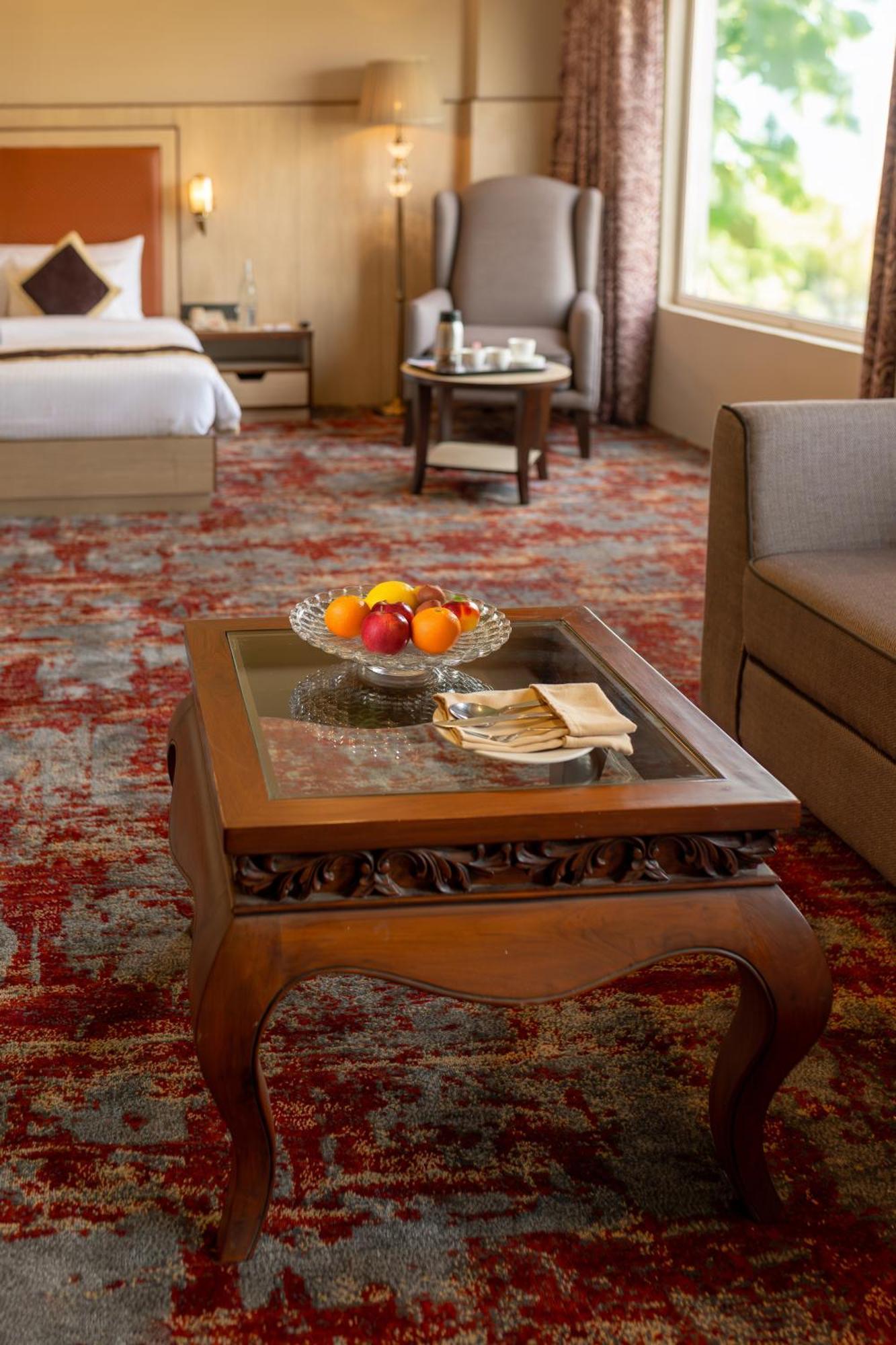 The Lalita Grand Mathura- Vrindavan Exterior photo